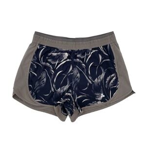 Tek Gear Women's Core Woven Running Shorts Black Taupe Tropical Print Size Large